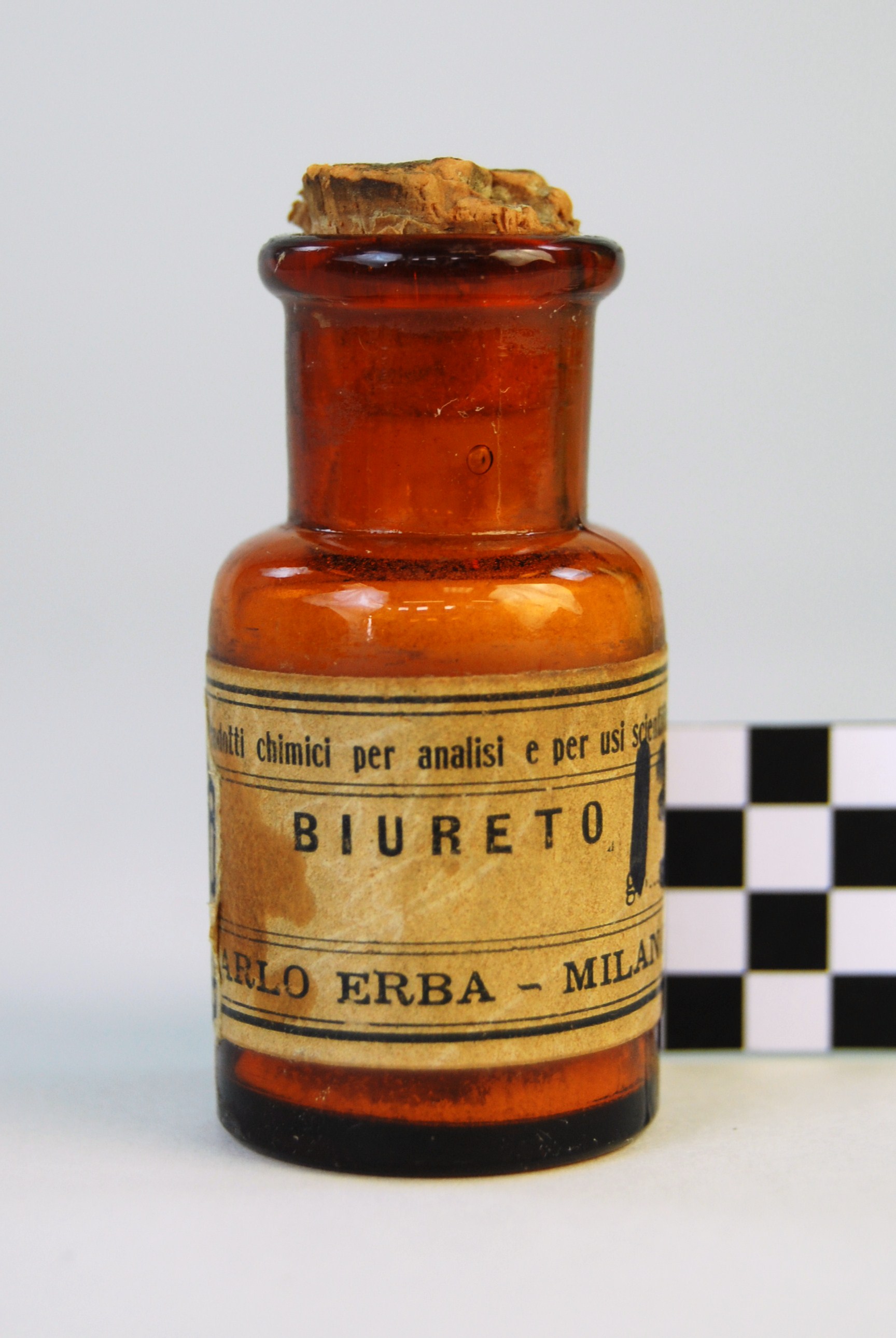 biureto (prodotto chimico, di sintesi) di Ugo Schiff (laboratorio) - scuola chimica fiorentina (metà/ inizio XIX/ XX)