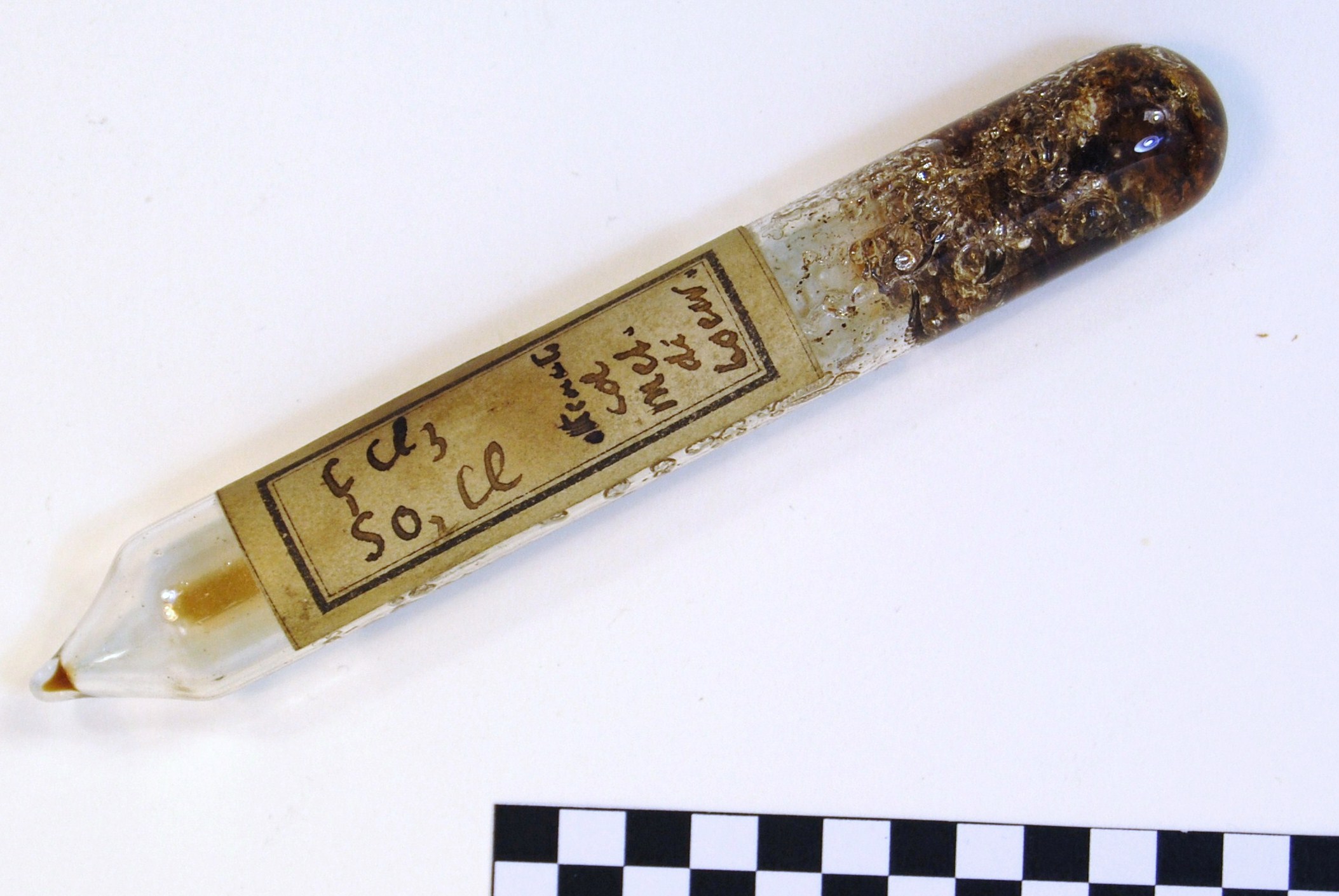 tricloro metil solfonilcloruro (prodotto chimico, di sintesi) di Ugo Schiff (laboratorio) - scuola chimica fiorentina (metà/ inizio XIX/ XX)