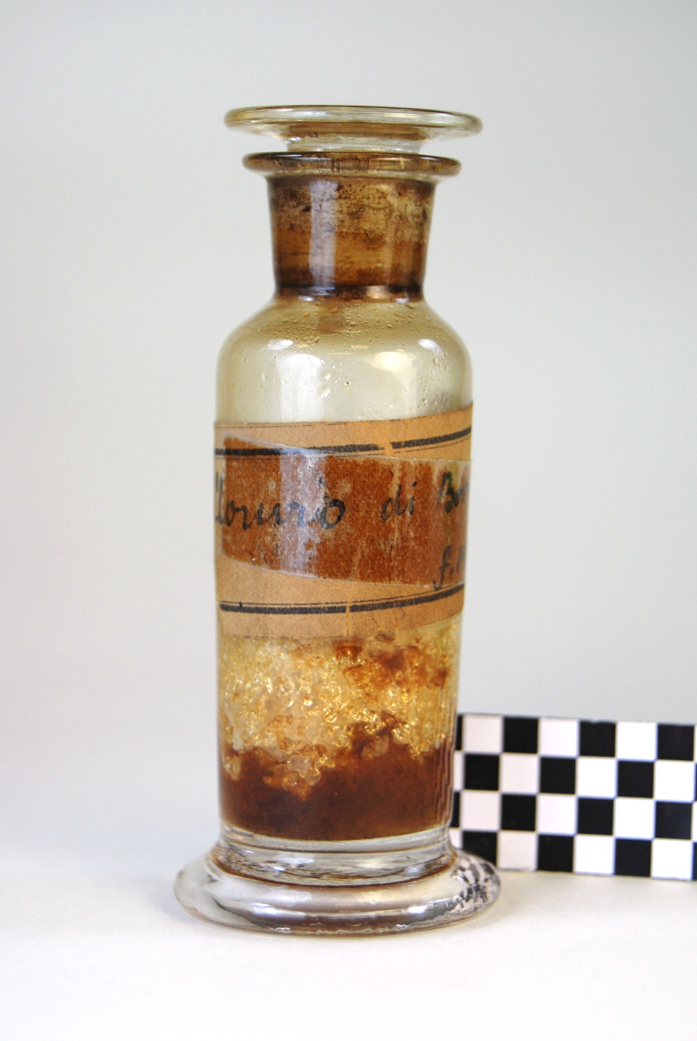 cloruro di bornile (prodotto chimico, di sintesi) di Ugo Schiff (laboratorio) - scuola chimica fiorentina (metà/ inizio XIX/ XX)