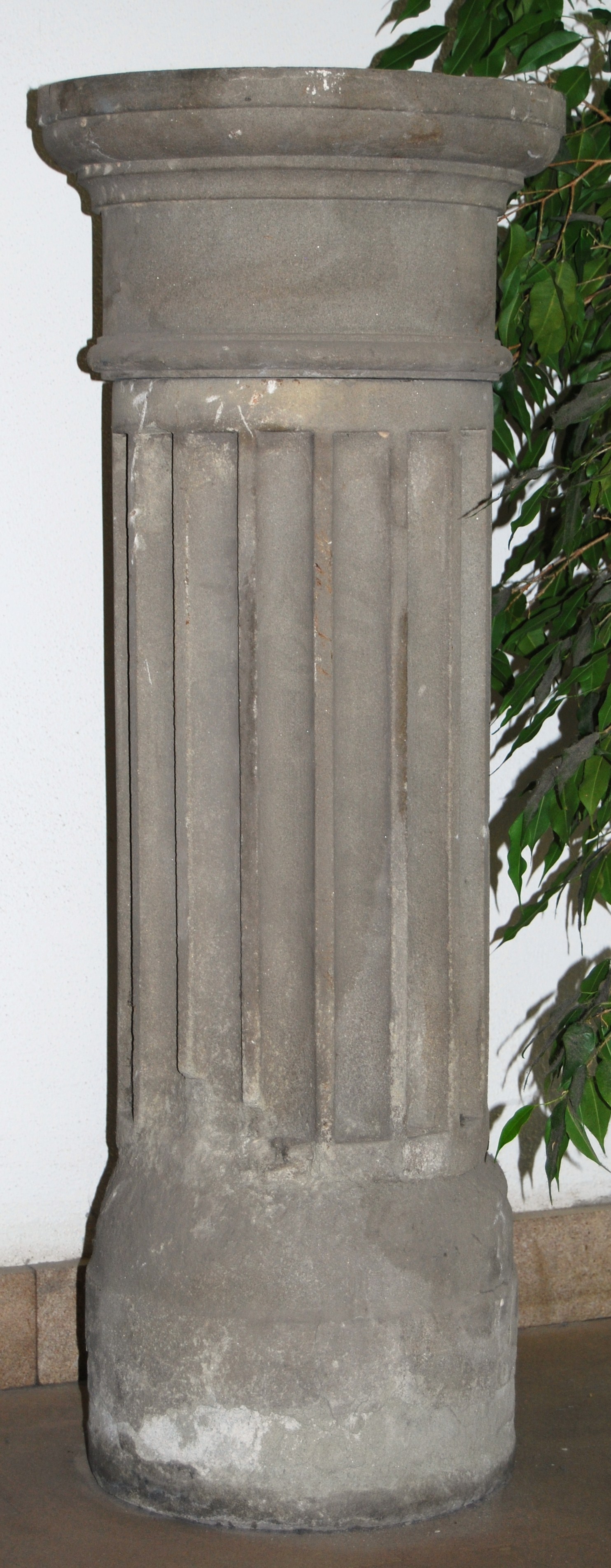 colonna in pietra serena (accessori, per esperimenti didattici) di Ugo Schiff (laboratorio) - scuola chimica fiorentina (metà/ inizio XIX/ XX)