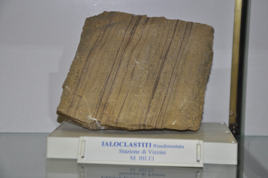 Ialoclastite Risedimentata (esemplare)