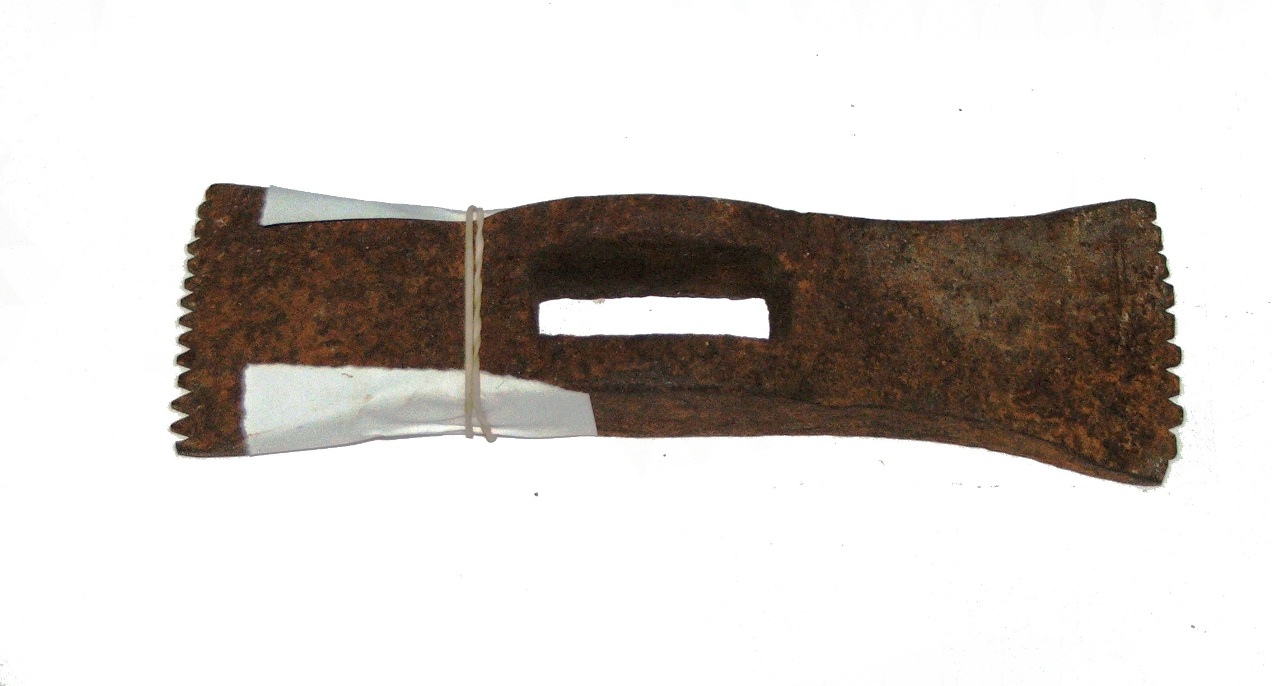 martellina dentata, da pietra (fine sec. XII-fine sec. XVI)