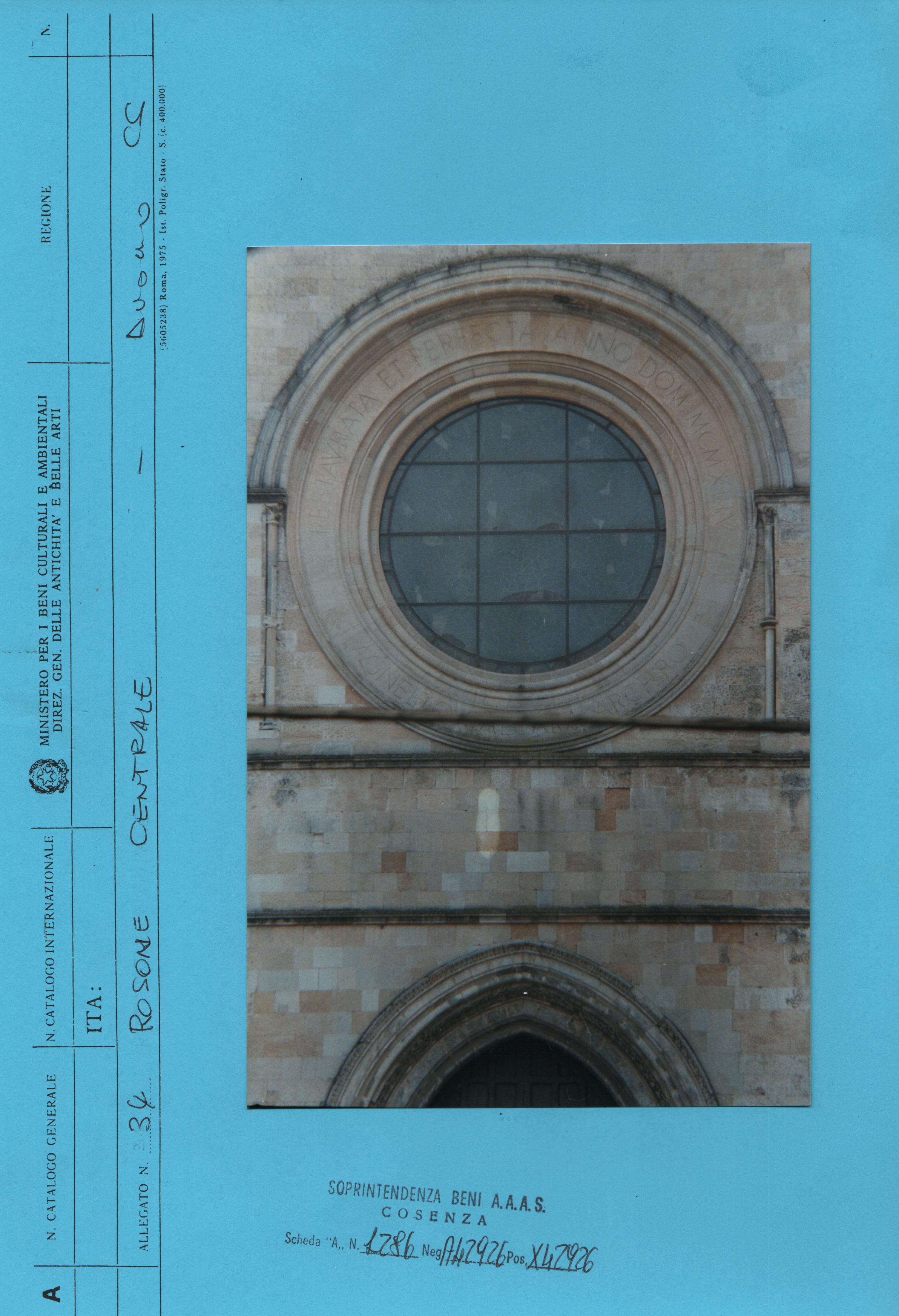 Cattedrale di Santa Maria Assunta (cattedrale) - Cosenza (CS)  <br>Condizioni d'uso: <a class='link-esterno' href='https://docs.italia.it/italia/icdp/icdp-pnd-circolazione-riuso-docs/it/v1.0-giugno-2022/testo-etichetta-BCS.html' target='_bcs'>Beni Culturali Standard (BCS)</a>