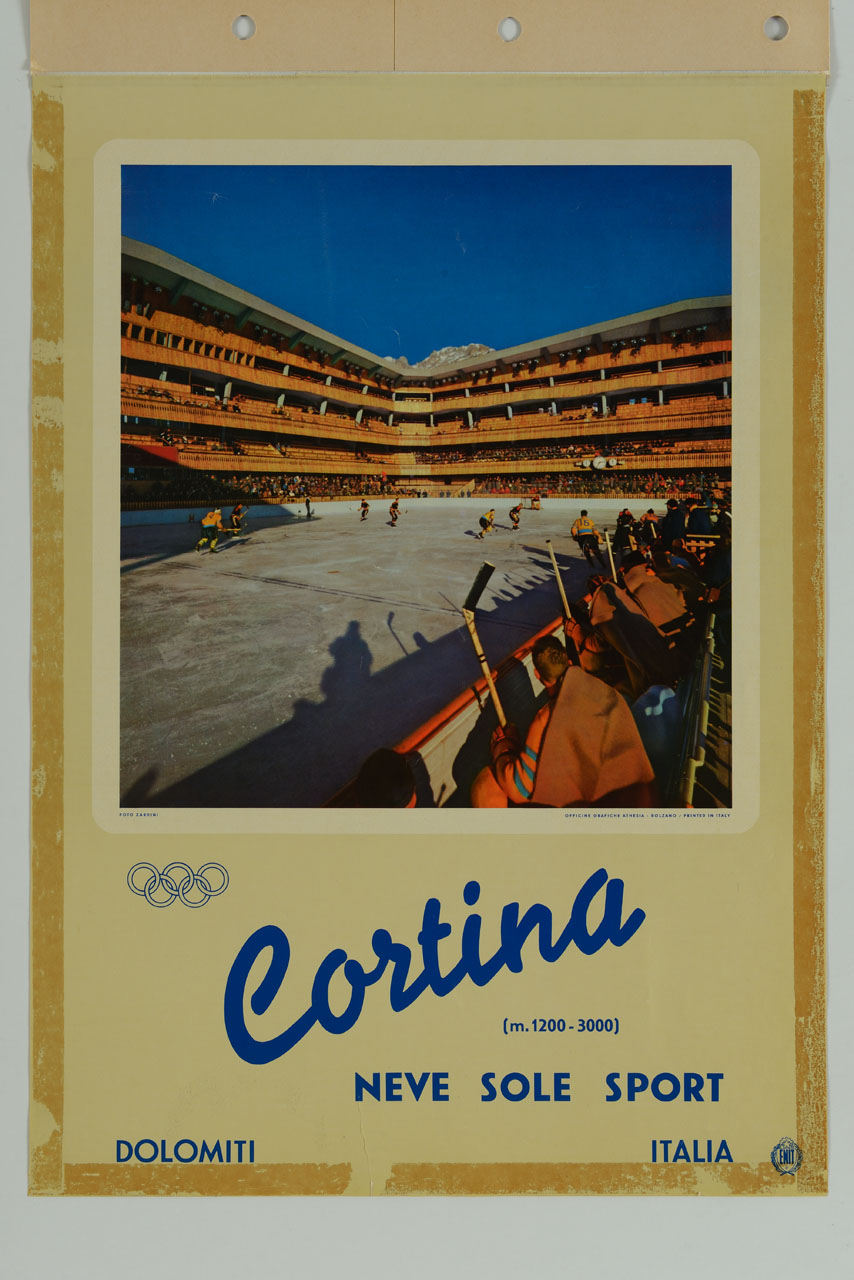 partita di hockey su ghiaccio nello stadio Apollonio di Cortina d’Ampezzo (manifesto) - ambito italiano (sec. XX)