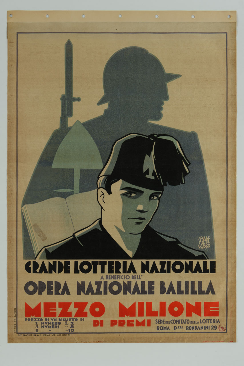 giovane balilla col fez con libro e vanga si riflette in un'ombra di militare con fucile (manifesto) di Gobbo Cesare (sec. XX)