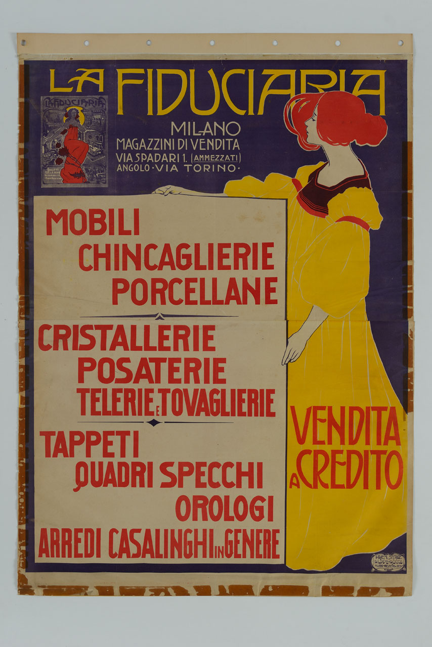 donna con capelli rossi e lungo abito giallo mostra un grande cartello pubblicitario (manifesto, stampa composita) - ambito lombardo (sec. XX)