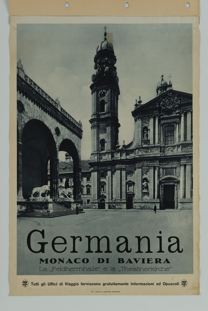 veduta di Odeonsplatz con la Feldherrnhalle e la Theatinerkirche (manifesto) - ambito tedesco (prima metà sec. XX)