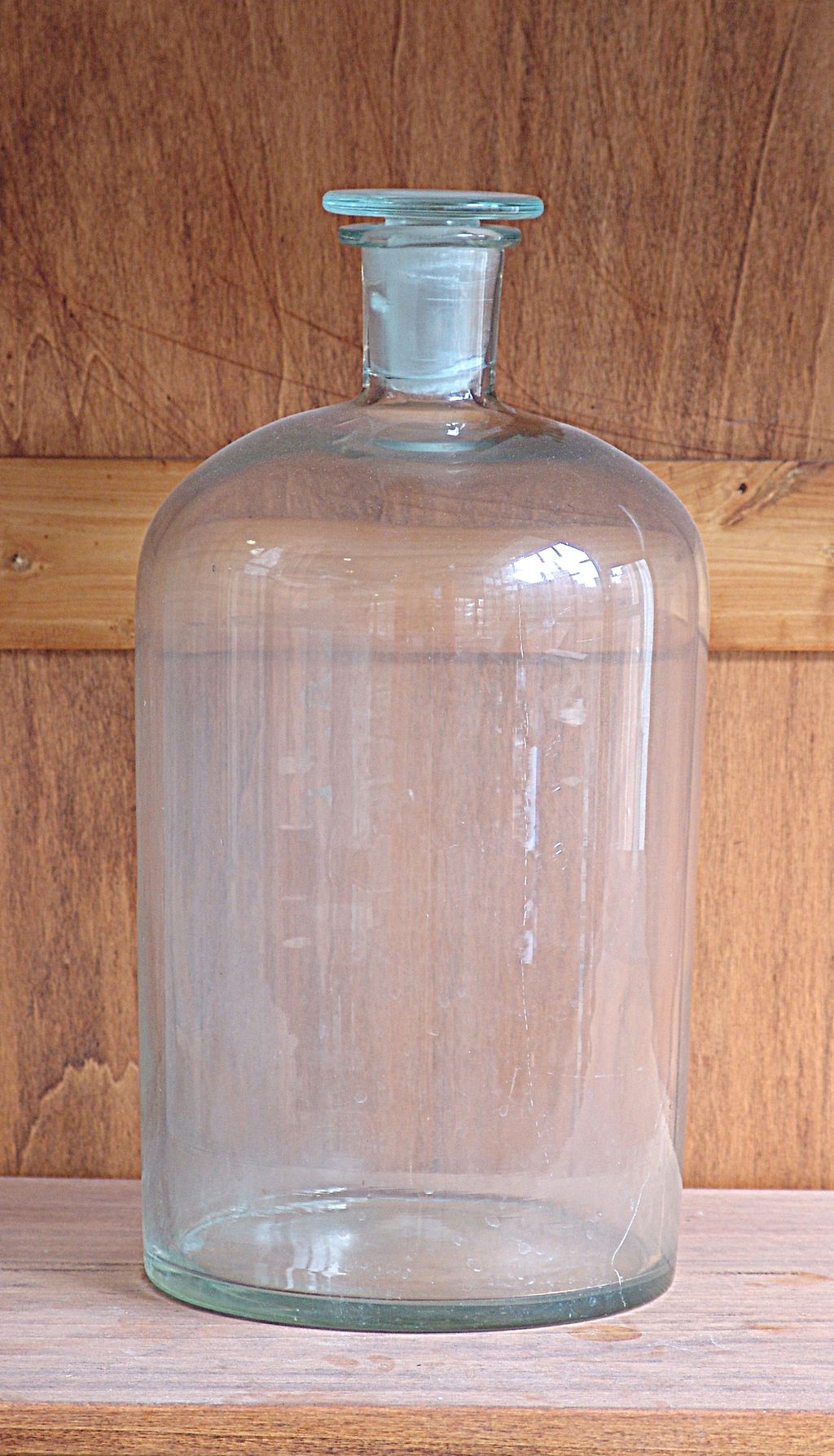 bottiglia, con tappo (sec. XX)