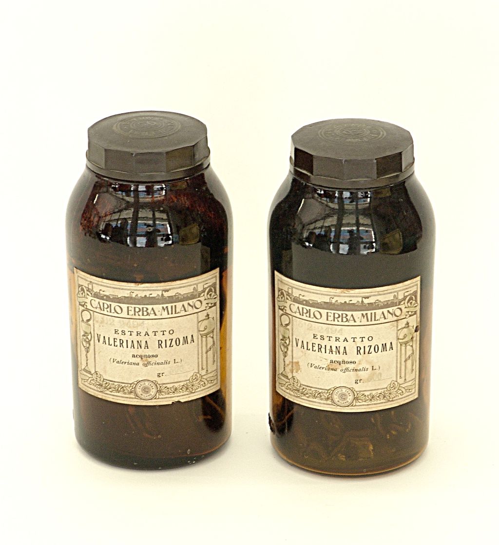 bottiglia, preparato galenico del rizoma di valeriana (sec. XX)