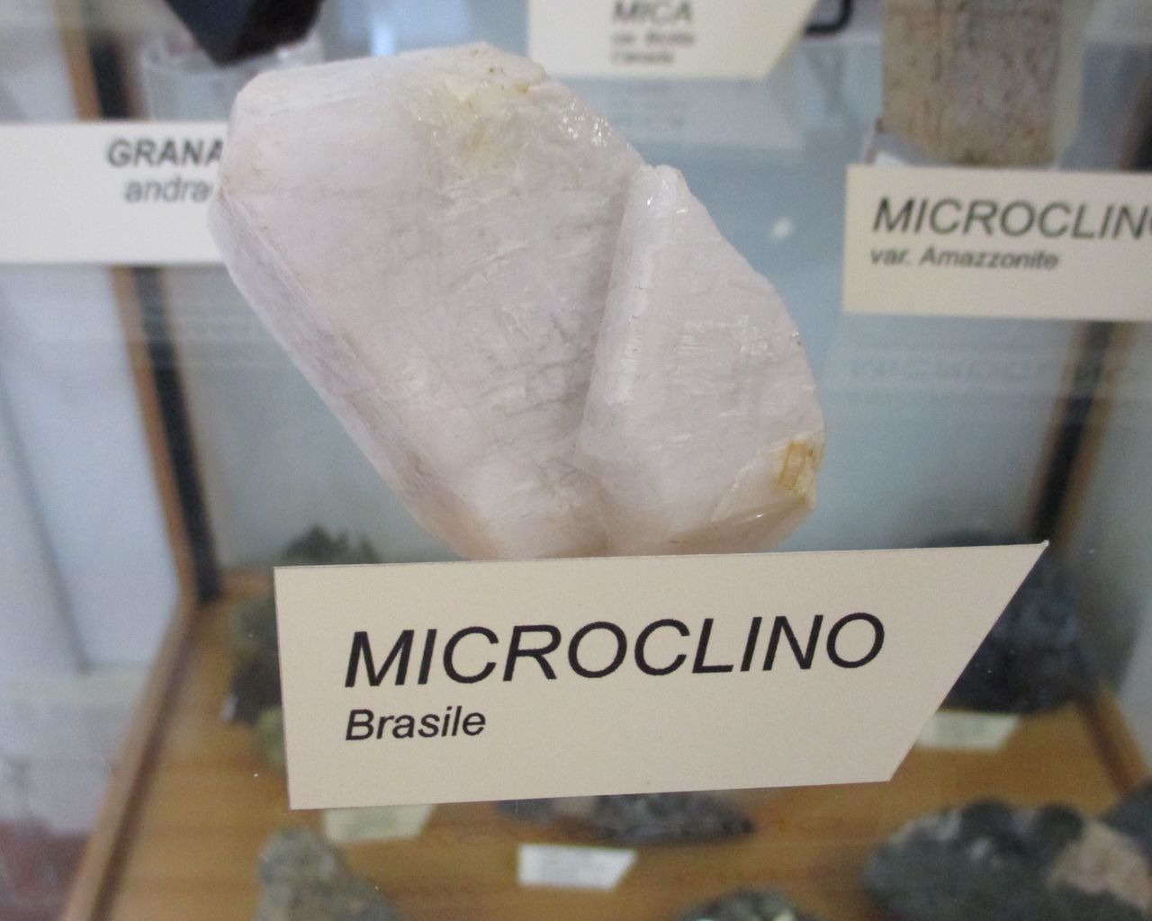 Microclino (esemplare)