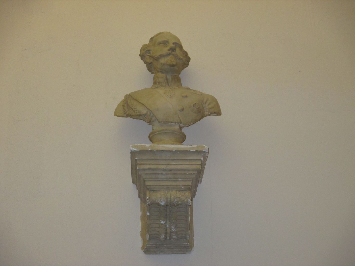 busto ritratto di Vittorio Emanuele II di Savoia (busto) - bottega toscana (sec. XIX)