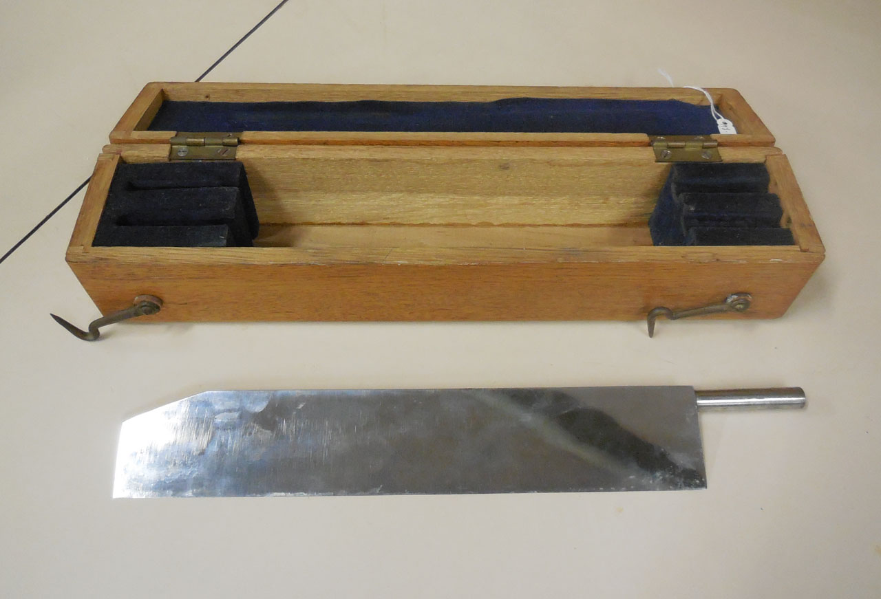 lama, grande per emisferi da microtomo (sec. XX)