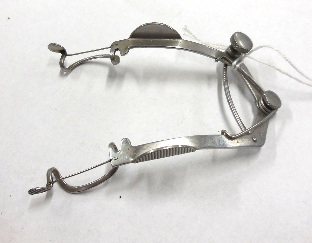 blefarostato (sec. XX)