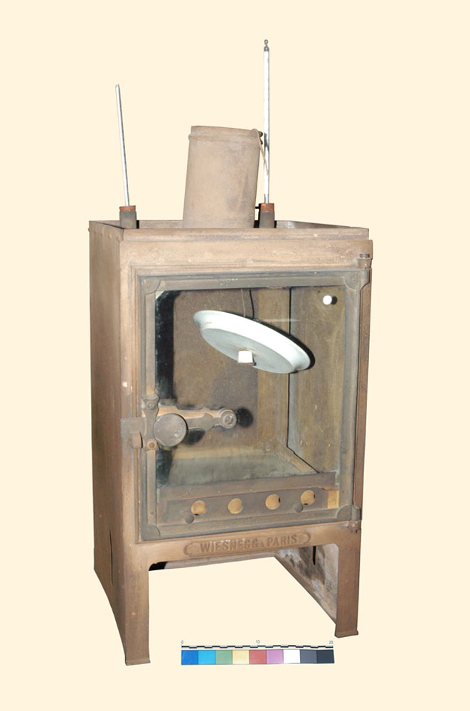 stufa, Stufa, Wiesnegg a Paris (1930)