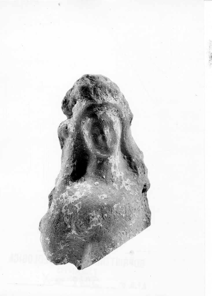 Polyboia (terracotta figurata, culto di Apollo-Hyakinthos) - produzione tarantina (secc. IV a.C. - III a.C)