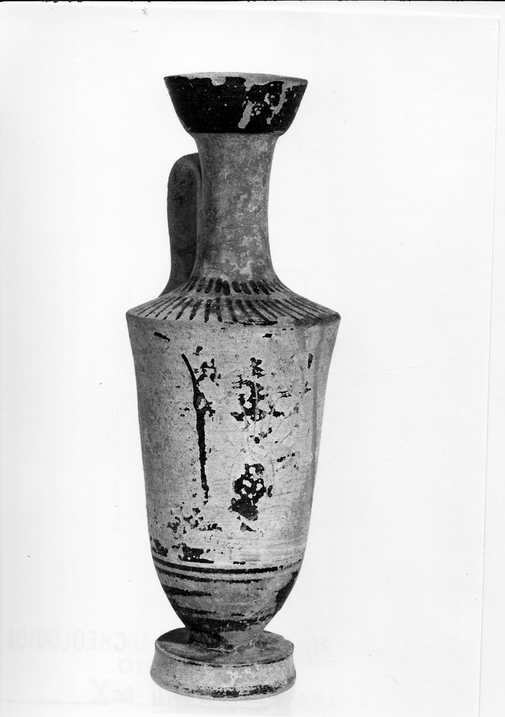 lekythos - fabbrica attica (seconda metà sec. V a.C)