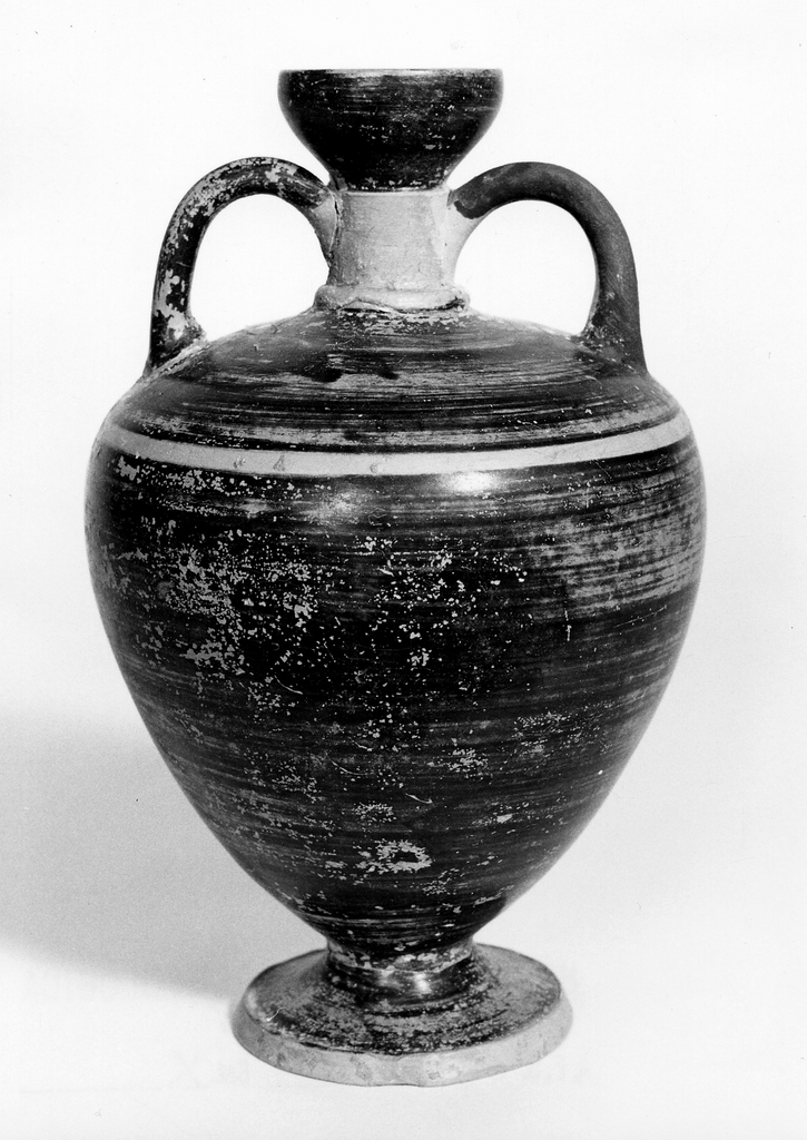 amphoriskos - fabbrica locale (metà sec. VI a.C)