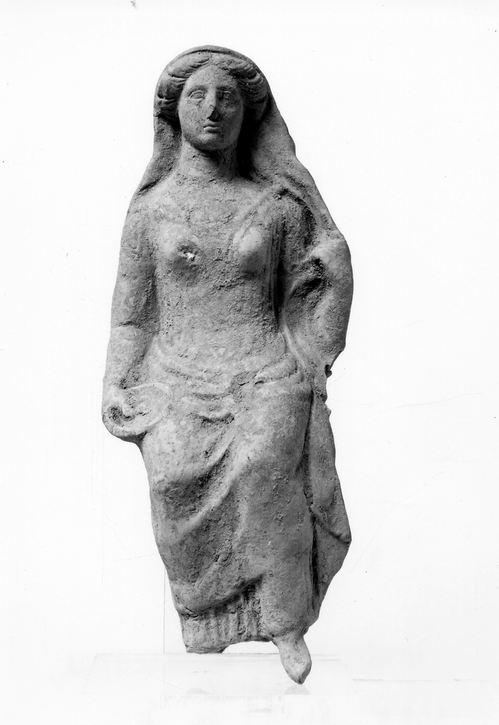 terracotta figurata - officina tarantina (prima metà sec. IV a.C)