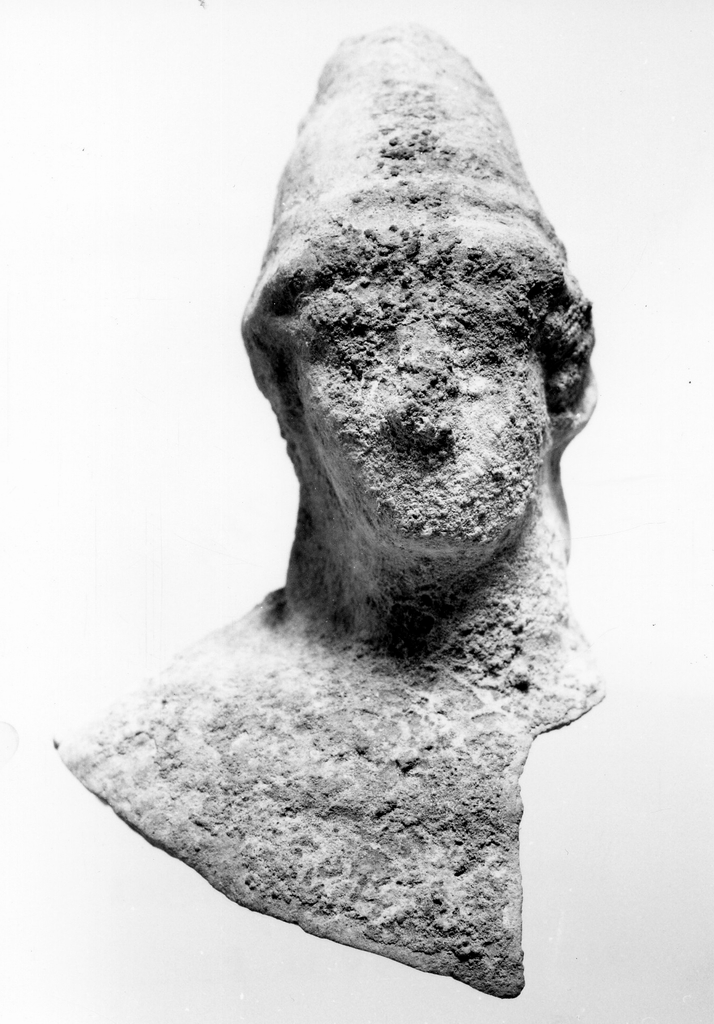 efebo con scudo a cavallo (statuetta) - officina tarantina (metà sec. IV a.C)