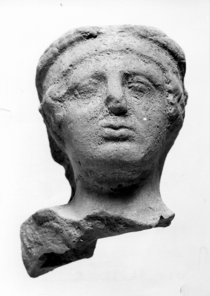 terracotta figurata - officina tarantina (metà sec. V a.C)