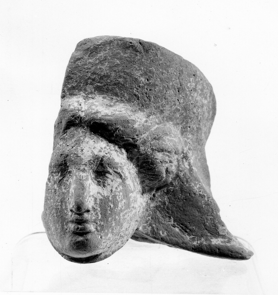 Persephone-Kore (terracotta figurata) - fabbrica tarantina (sec. IV a.C)