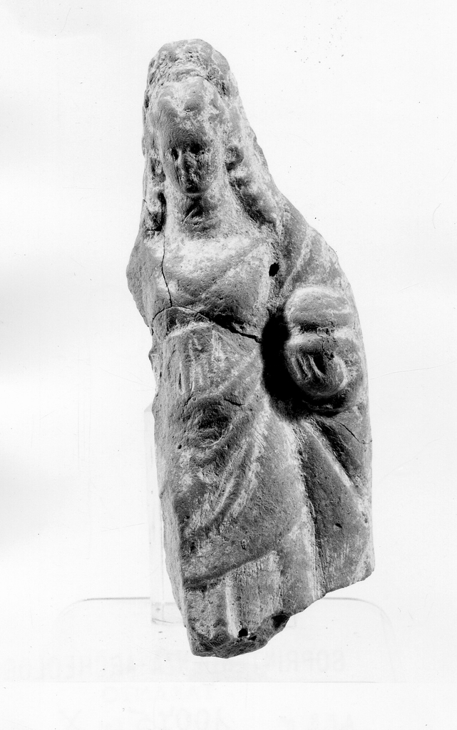 Polyboia (terracotta figurata, culto di Apollo Hyakinthos) - fabbrica tarantina (secc. IV a.C. - III a.C)