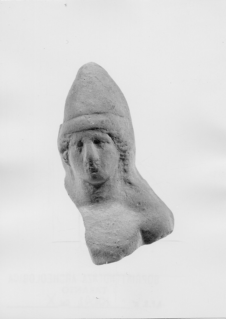 Dioskouros (terracotta figurata) - fabbrica tarantina (fine secc. IV a.C. - III a.C)