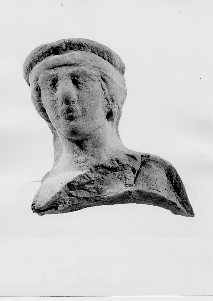 Dionysos-Hades (terracotta figurata) - fabbrica tarantina (fine sec. V a.C)