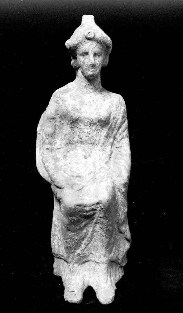 figura femminile seduta (statua/ torso) - officina tarantina (sec. III a.C)