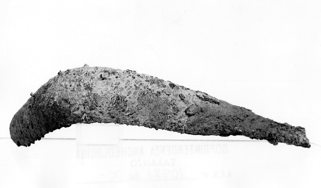 strigile (fine sec. IV a.C)