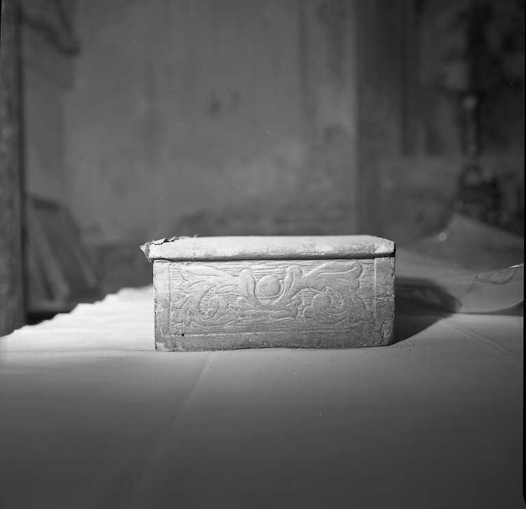 gradino d'altare - bottega marchigiana (sec. XVIII)