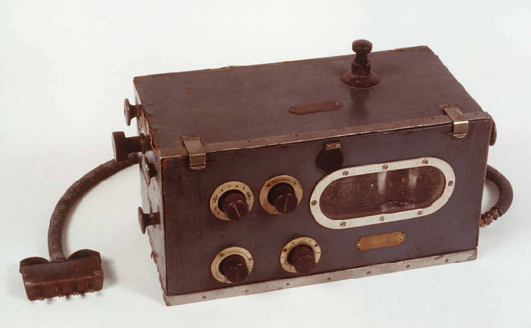 ricevitore di bordo RA6 (ricevitore, di Marconi di tipo aeronautico) di Officine Radiotelegrafiche Marconi (secondo quarto sec. XX)