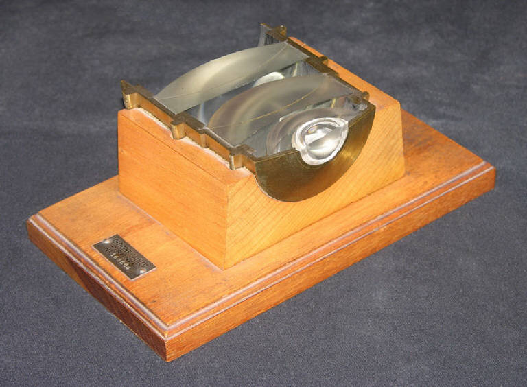 sezione di sistema ottico per microscopio di G.B. Amici (?) (obiettivo) di Officine Galileo (metà sec. XX)