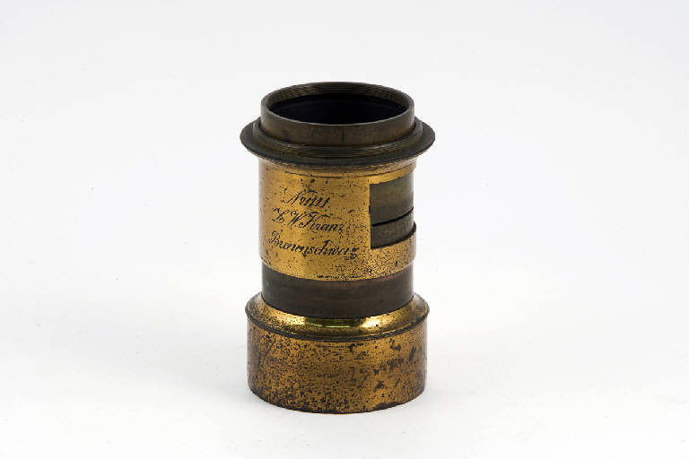 obiettivo fotografico, con messa fuoco a cremagliera, a diaframma mobile di Kranz L. W (sec. XX)