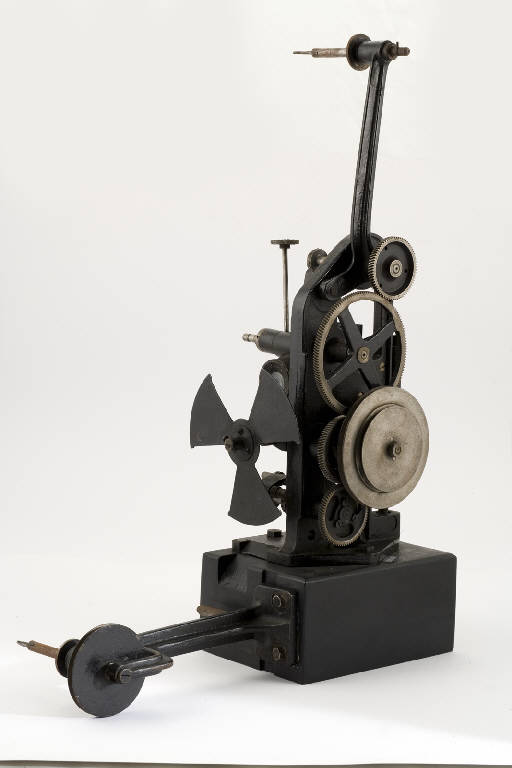 proiettore cinematografico, a manovella, per pellicole 35mm di Ertel Werke AG (sec. XX)