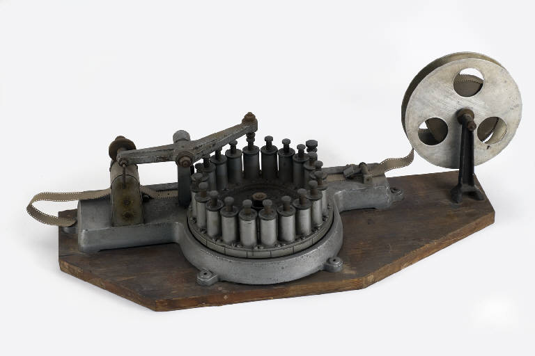 punzonatrice di Prevost (ultimo quarto sec. XX)