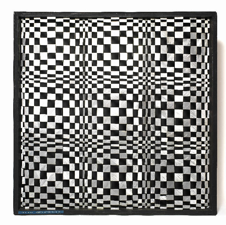 Oggetto ottico dinamico n°1 (opera cinetico-visuale) di Dadamaino (sec. XX)