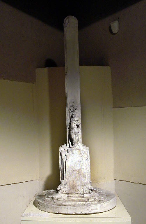 Monumento a stele (scultura, opera isolata) di Borsato Tullio (primo quarto sec. XX)