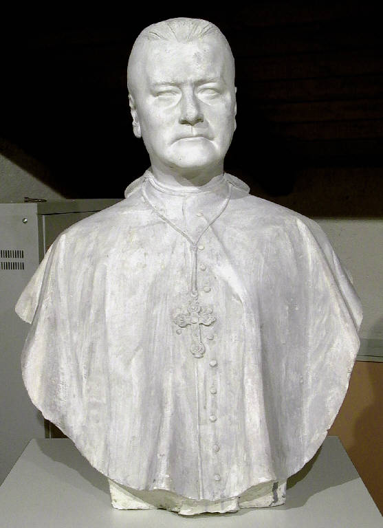 Busto di mons. Giuseppe Bosetti (busto, opera isolata) di Repossi Pietro (terzo quarto sec. XX)