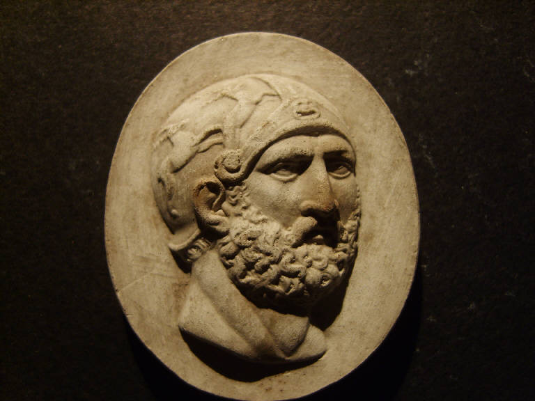 Volto d'uomo con elmo decorato con figure di cervi (calco, opera isolata) - ambito italiano (prima metà sec. XIX)