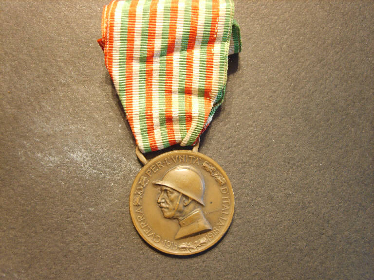 Vittoria della Prima Guerra Mondiale e Unità d'Italia (medaglia, opera isolata) - ambito italiano (sec. XX)