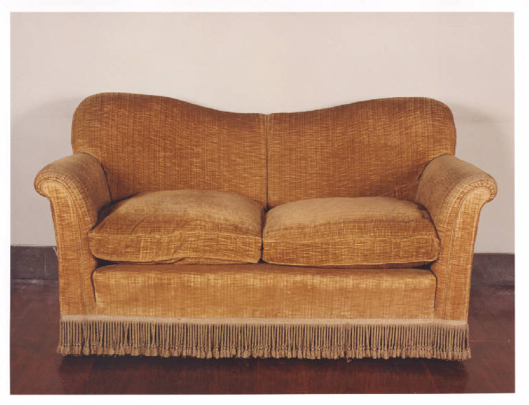 divano, insieme - manifattura italiana (prima metà sec. XX)