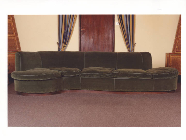 divano, opera isolata - manifattura italiana (prima metà sec. XX)