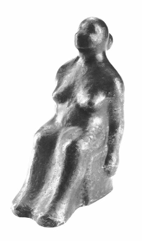 Attesa, Figura femminile seduta (scultura, opera isolata) di Gagliardi Nicola (terzo quarto sec. XX)
