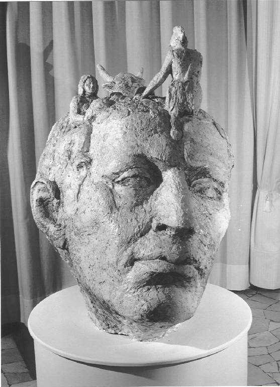 Isola di Creta, Grande testa d'uomo (scultura, opera isolata) di Di Martino Vittorio (ultimo quarto sec. XX)