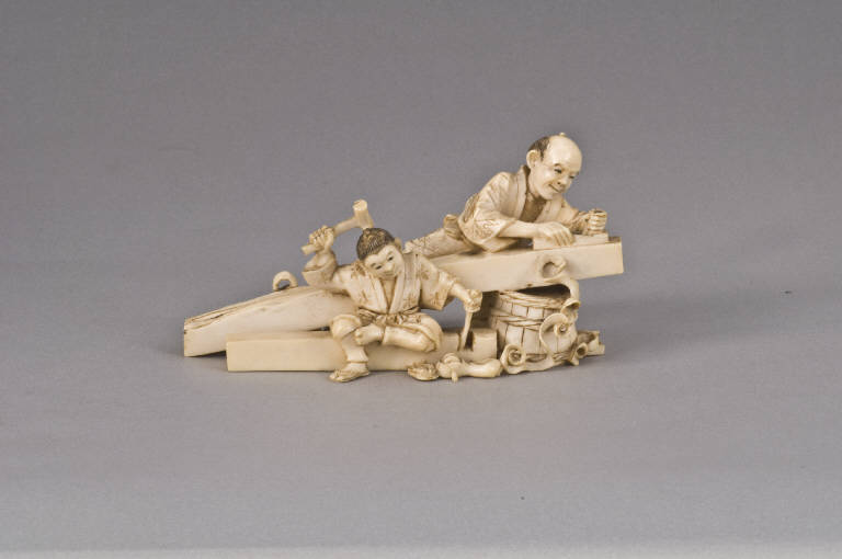 Carpentiere e apprendista, UOMINI (scultura, opera isolata) di Ichigyoku (fine/ inizio secc. XIX/ XX)