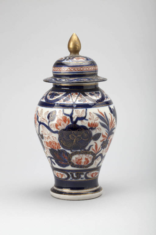 Motivi decorativi vegetali (vaso) - manifattura giapponese (ultimo quarto sec. XIX)