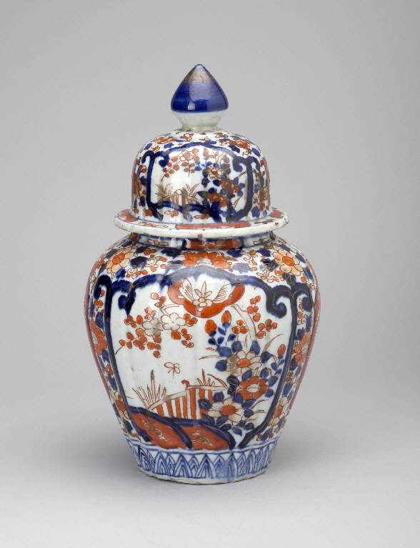 Motivi decorativi vegetali (vaso) - manifattura giapponese (ultimo quarto sec. XIX)