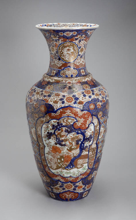 Motivi decorativi vegetali (vaso) - manifattura giapponese (ultimo quarto sec. XIX)