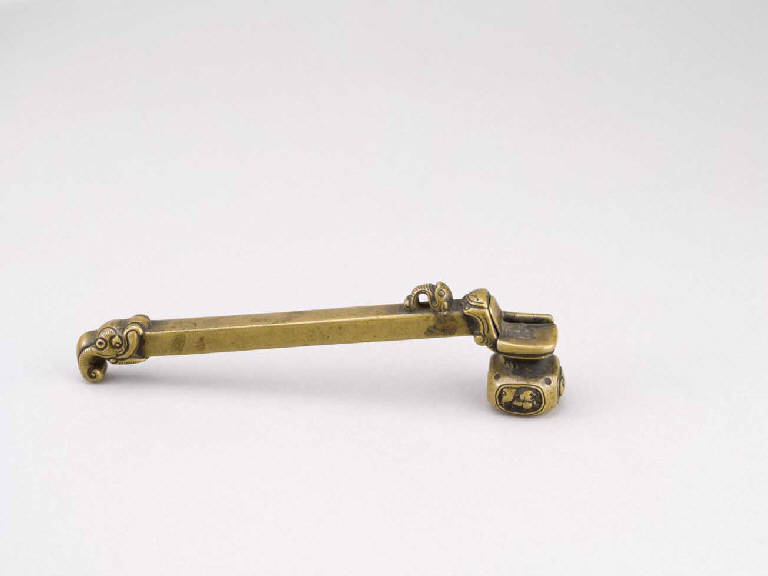 Testa di elefante (calamaio) - manifattura giapponese (sec. XIX)